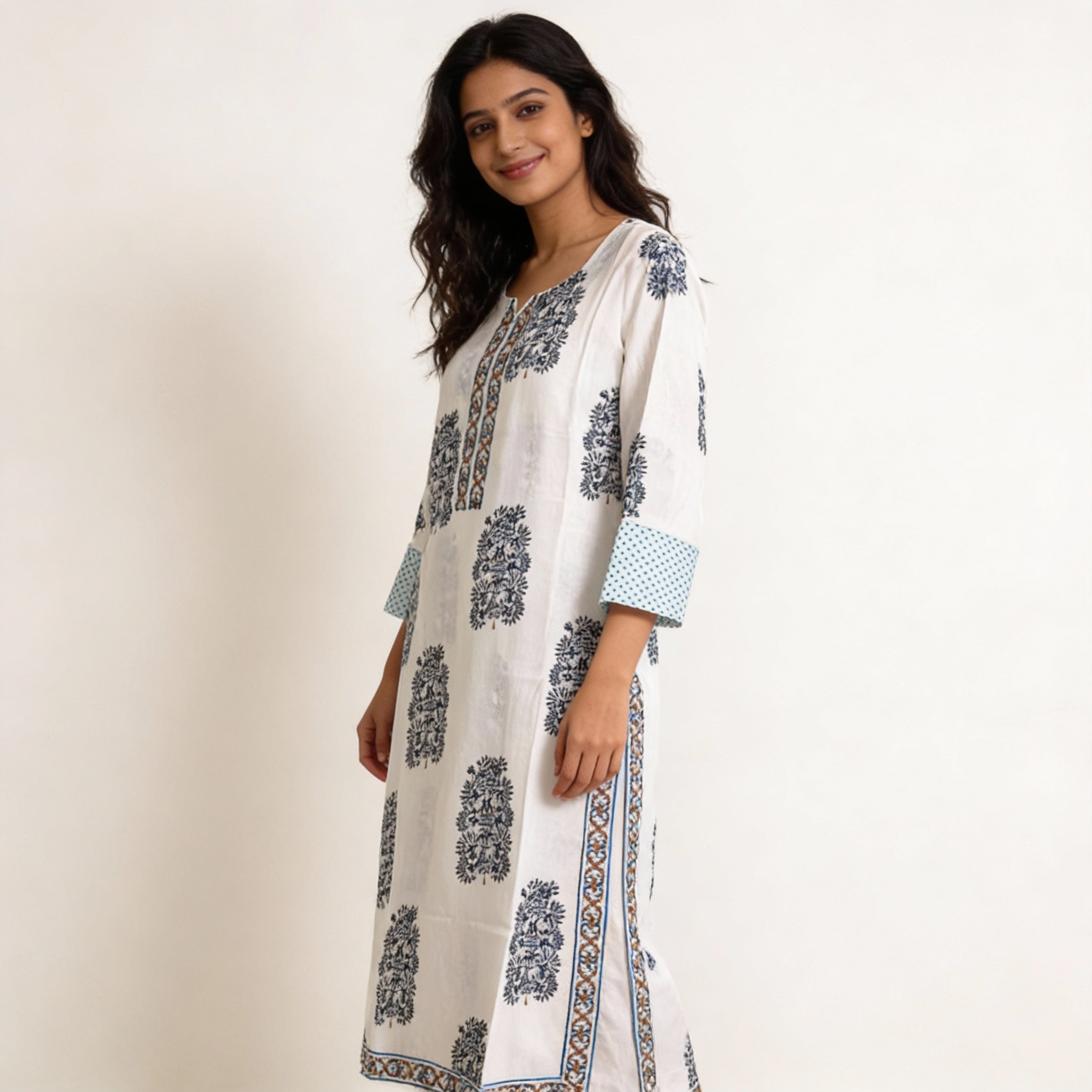 Off-White Ethnic Printed Straight Kurta with Contrast Sleeve Cuffs HO2 XL11
