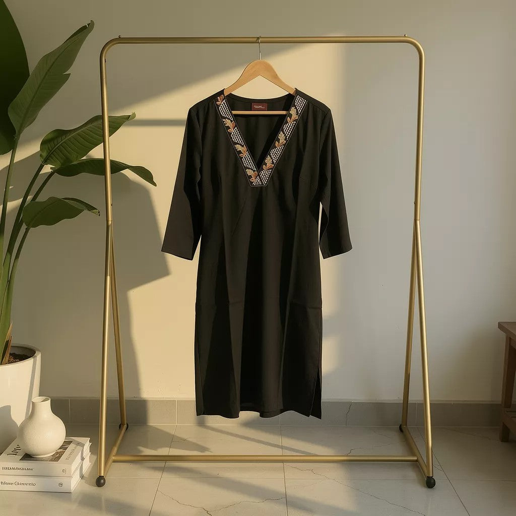 Black Solid Straight Kurta HO 2 M2